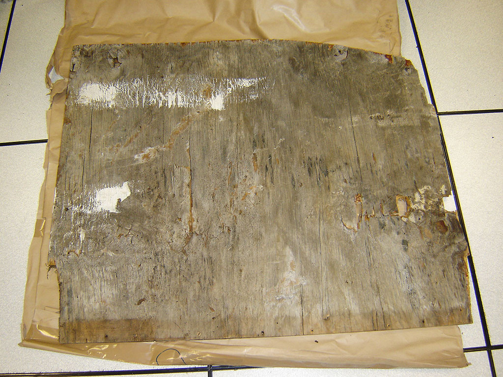 A piece of Marine ply was also found.