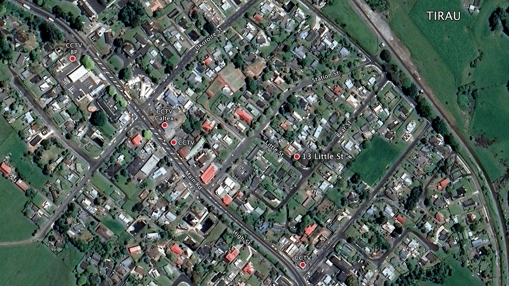 Map of Tirau showing Little Street where Roma lived, and CCTV camera sites on the town’s main road.