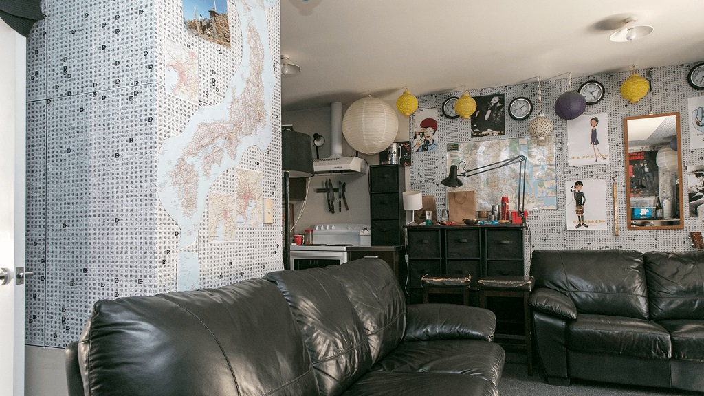 Interior of Richard’s Japanese themed unit.