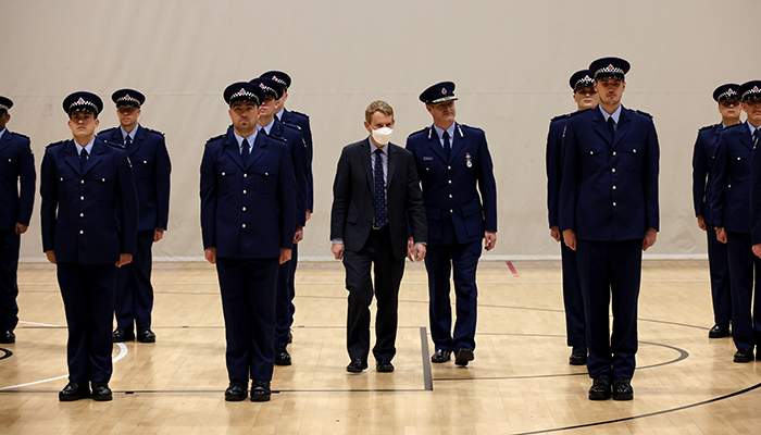 Minister of Police the Honourable Chris Hipkins inspects the wing with Commissioner Andrew Coster.