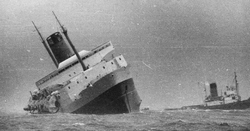 wahine sinking