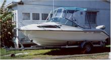2000 Buccaneer Fisherman 525