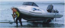 Kiwikraft 4m - 1996 alloy pontoon boat