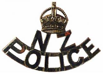 5th Pattern NZ Police Cap Badge Variant