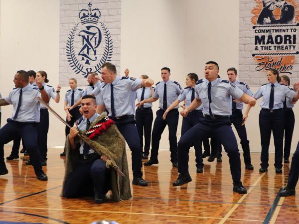 319 haka 1