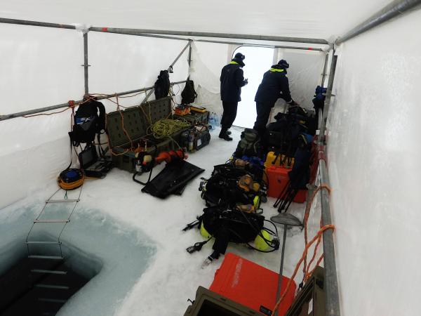 ice shelter