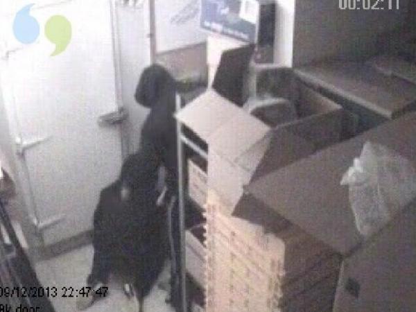 2. Subway - 12 September / Offenders hold staff member on ground