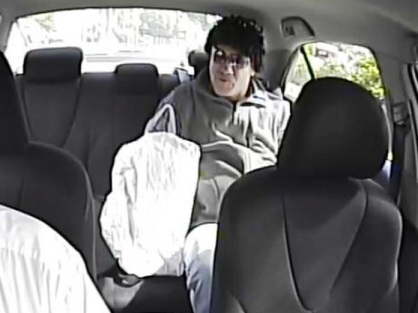 Police have accessed another image of the man involved in Friday's aggravated robbery. Know who he is? Call Detective Sergeant Dave Honiss on 09 2139154 or Detective Seema KOTECHA on 09 2139163. Anonymous information can go to the organisation Crimestoppers on 0800 555 1111.