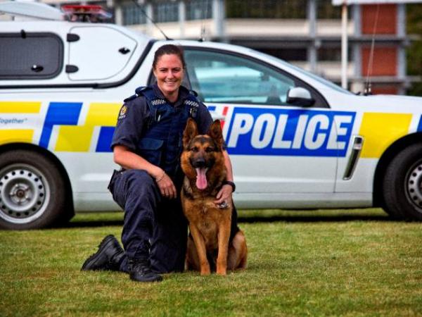 Senior Constable Sue Burridge with her real police dog Hades.  Photo:  Scott McKinnon    