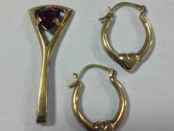 Pendant and earrings