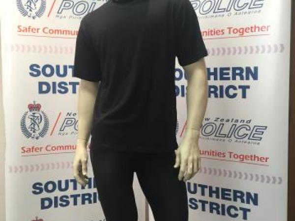 Police are releasing an image of a mannequin of what the victim indicates the offender was wearing. 