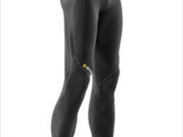 An impression of what the victim believes the offender was wearing at the time.