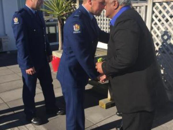 Marokopa Matakatea presents taonga to the new Manawatu police staff