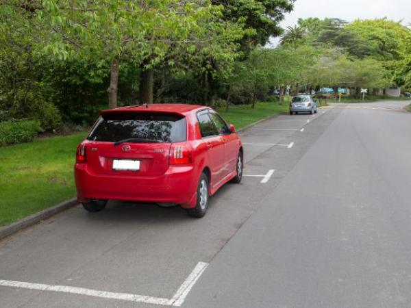 Red car 
