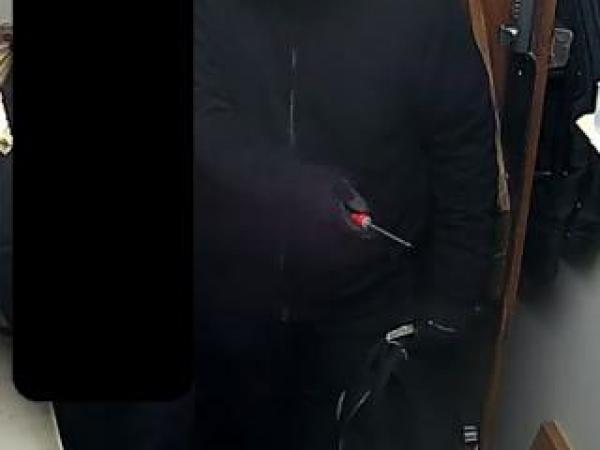 Police seeking information on robbery of Coaster's Tavern in Christchurch