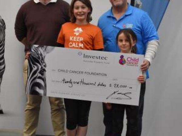 Investec Property Fund Exec James Graves, Child Cancer Foundation ambassador Stephanie Hayes and friend, Child Cancer Foundation
