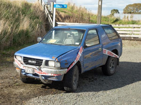Vehicle CGE638