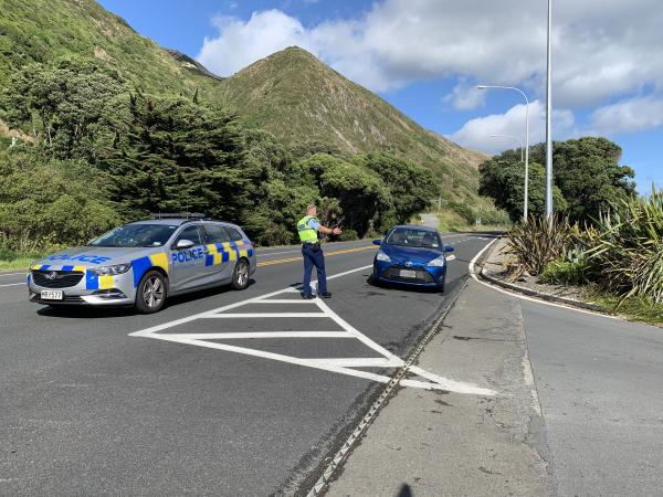 A Police checkpoint on SH1 at Paekakariki
