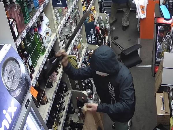 Thirsty Liquor Store aggravated robbery