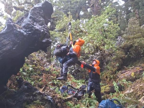 LandSAR members