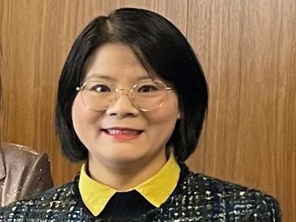 Yanfei Bao