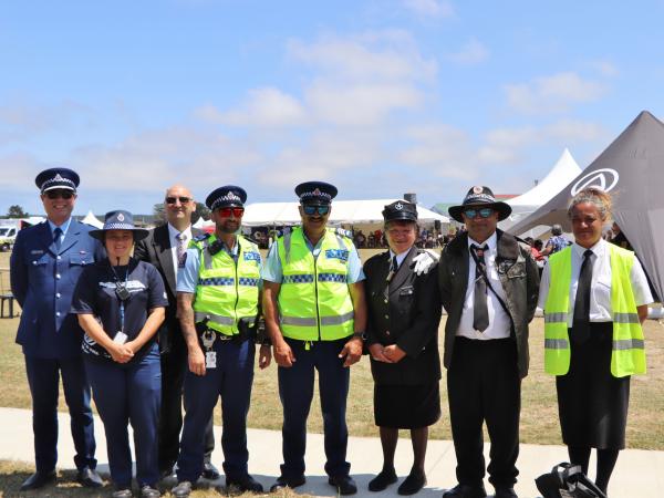 ratana wardens