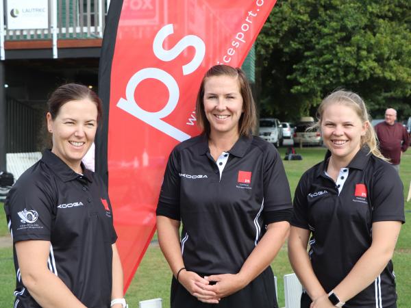L-R: Team captain Constable Erin Bermingham (Christchurch), Detective Sarah Wynands (Hawke’s Bay) and Constable Georgia Guy (Avo