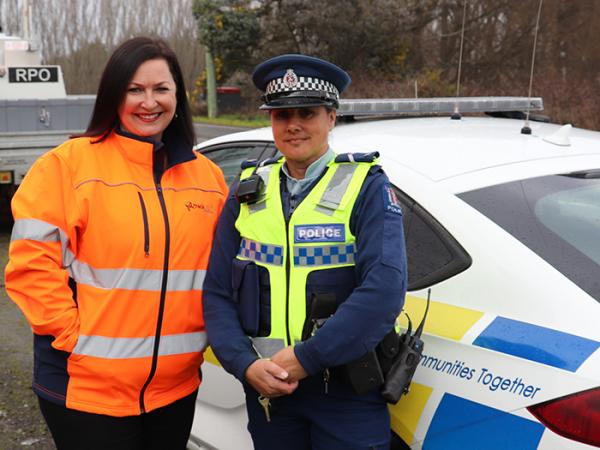 Megan Drayton from RailSafe and Senior Constable Kim Munro 
