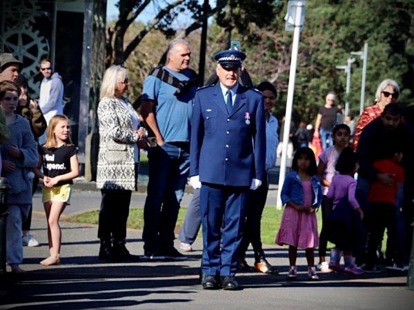 Senior Sergeant Peter Pedersen calls the dog teams to order.