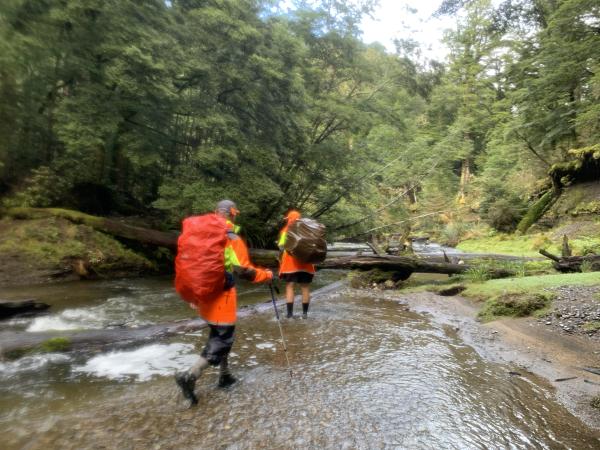 Two members of the search and rescue team en route to the injured tramper. 