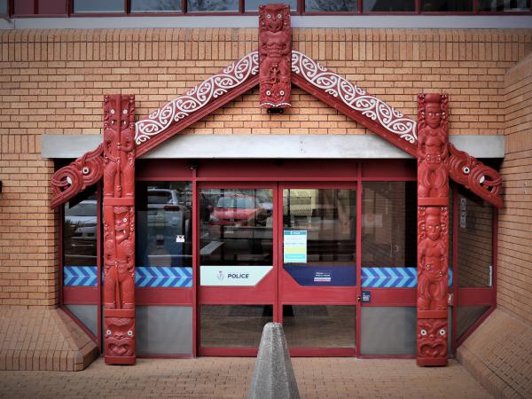 Waitematā DHQ's traditional carved tomokanga.