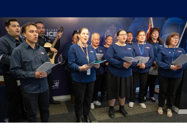 The Wing It choir provided musical entertainment and support for both the orientation day and award ceremony.