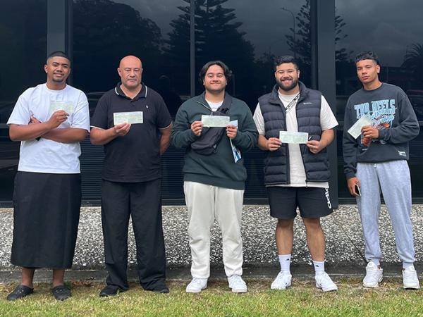 Participants with their learner licences.