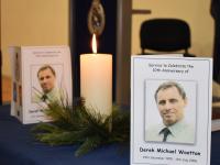 Derek candle