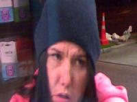 Do you know this woman? Call Avondale CIB on 09 213 7579