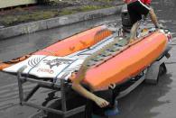 1999 Mako South African Thunder Cat. 4m.